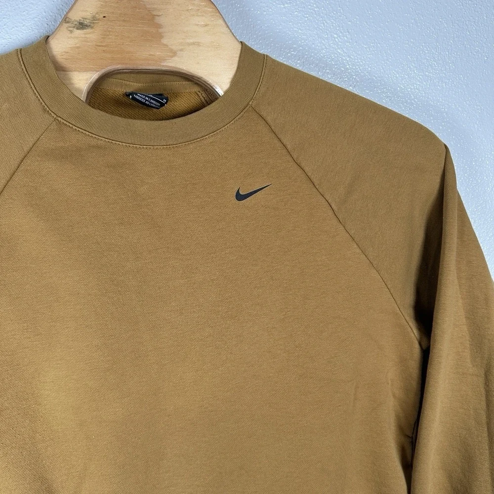 Nike Fleece Crewneck Cropped Sweatshirt Womens Medium Gold Mustard Cutout Back